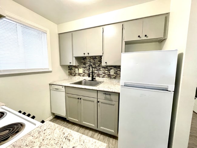 Photo - 2134 E Cataldo Ave