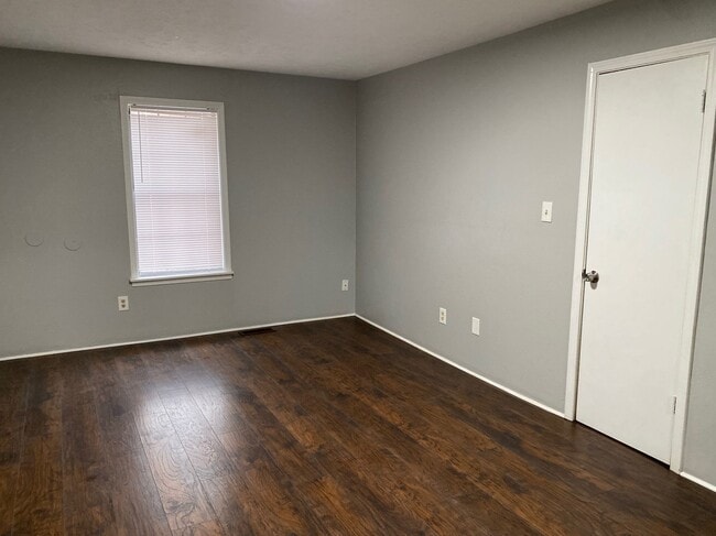 Photo - 22 Brianfield Cv Unidad A