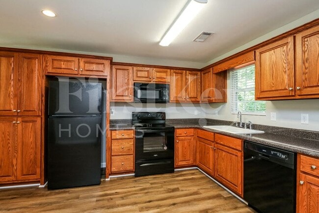 Photo - 294 Cedar Springs Ln