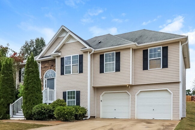 460 Kyles Cir