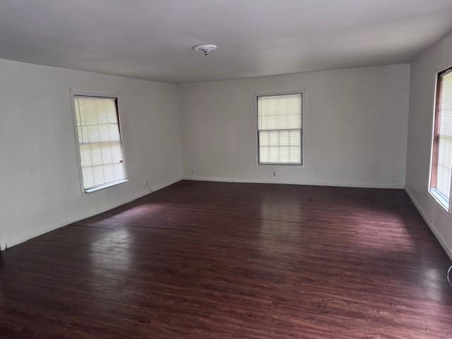704 Cedar St