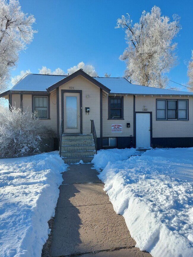 Photo - (820 23rd Street)