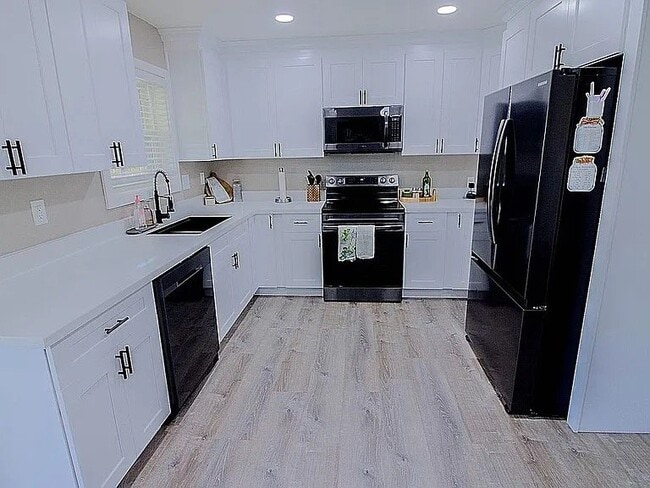 Photo - 7508 Jockey Ave
