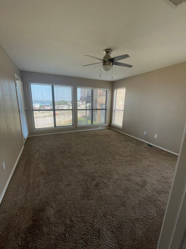 271 Henry Chandler Dr Condo Unit 271 Condo for Rent in Rockwall, TX