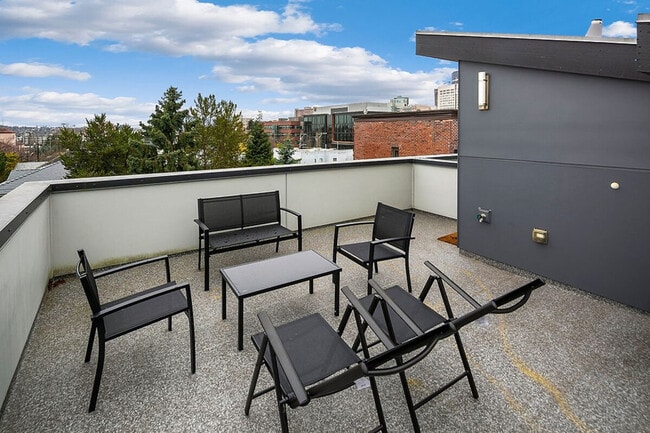 Photo - 1106 12th Ave Unit ID1036004P