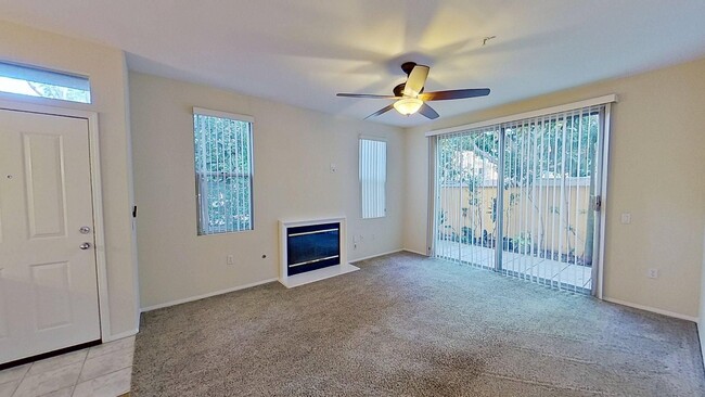 Photo - 1704 Reggio Aisle