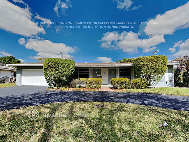 Building Photo - 7001 NW 11th Pl