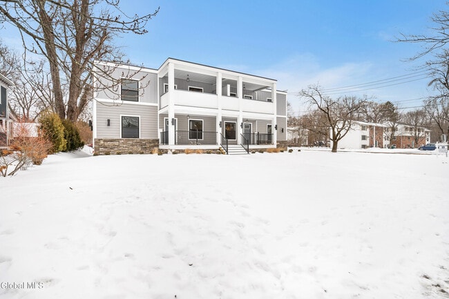 Building Photo - 103 E High St Unit 2