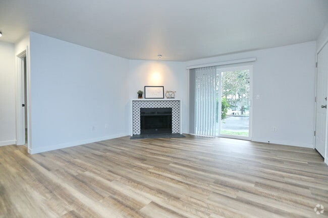 1HAB, 1BA - 700 ft²