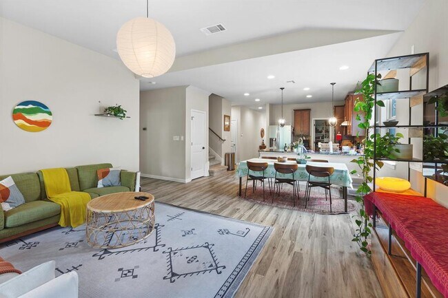 Building Photo - 309 Anacua Loop Rental