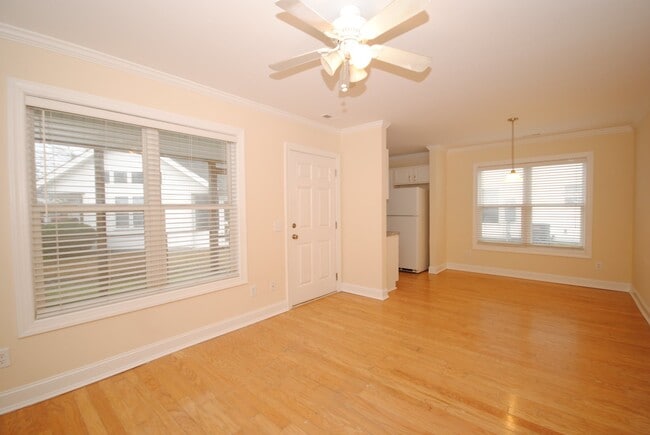 Photo - NORTHCHASE 3BR/2.5BA FREESTANDING TOWNHOME FOR RENT