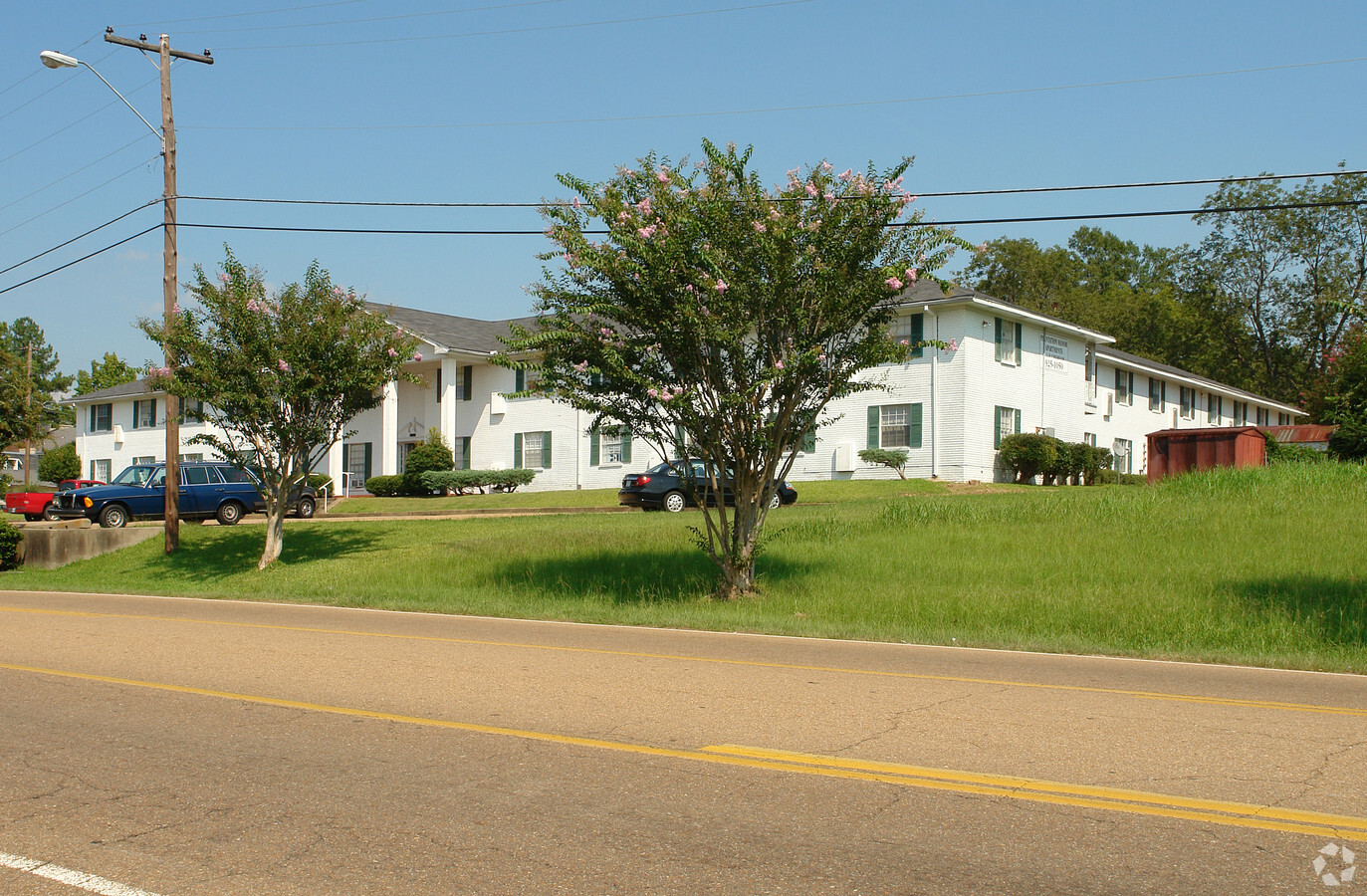 Plantation Manor Apartments - Plantation Manor Apartments