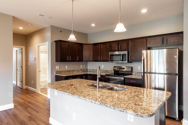 Photo - Mill Hollow Apartments