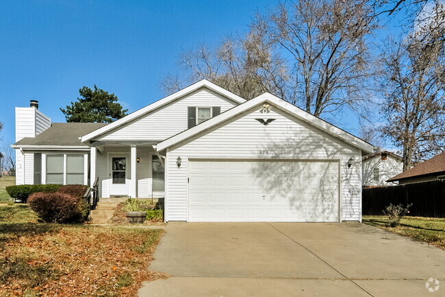 Building Photo - 174 Birchleaf Dr Rental