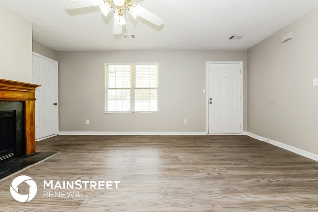 Photo - 1614 Laney Rd