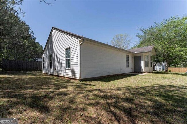 Photo - 7065 Mahonia Pl