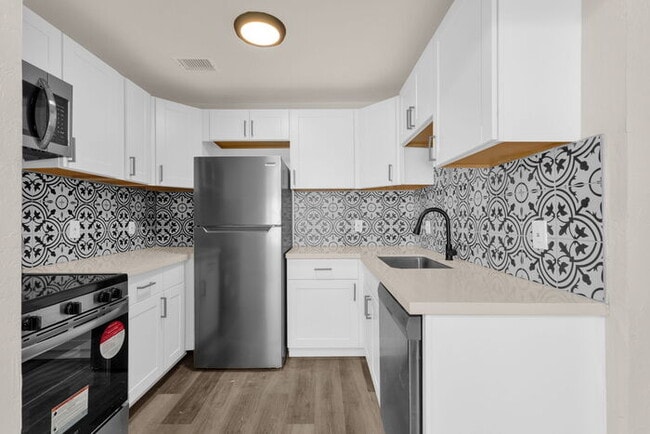 Photo - BRAND NEW EVERYTHING IN UPTOWN/BILTMORE AREA