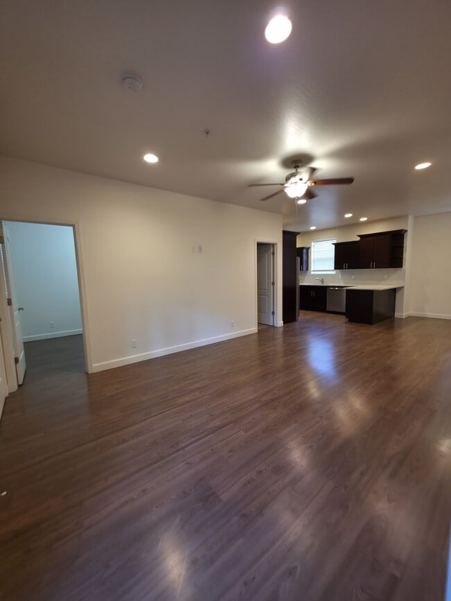 Photo - 2512 W Pikes Peak Dr