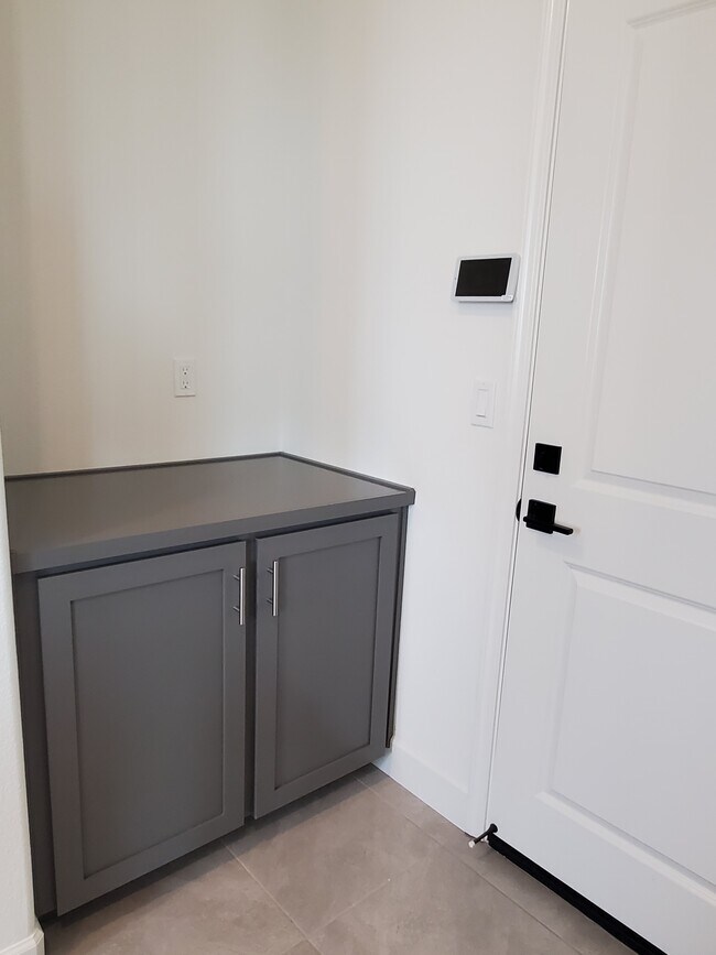 Photo - 3 bedroom with loft.