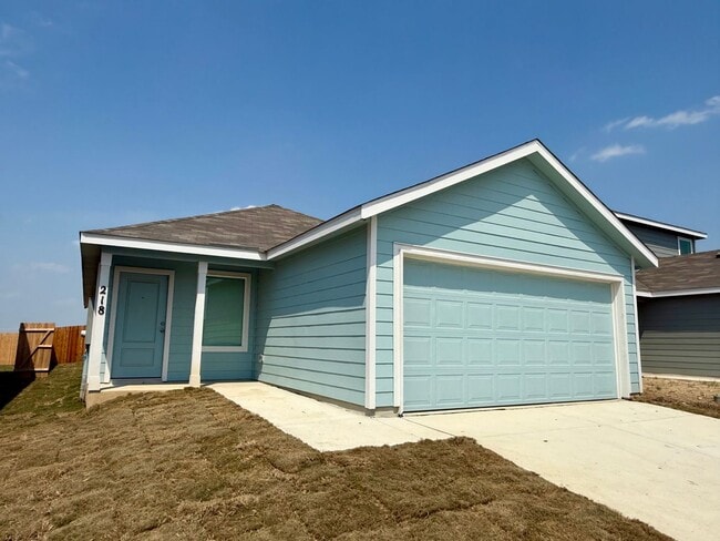 Brand NEW 4-bedroom, 2-bathroom home for l... - Brand NEW 4-bedroom, 2-bathroom home for l...