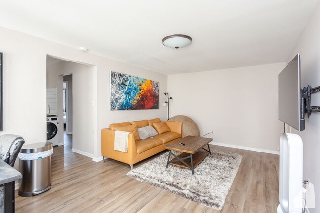 Photo - 6427 N Hermitage Ave Unidad 2F Rental