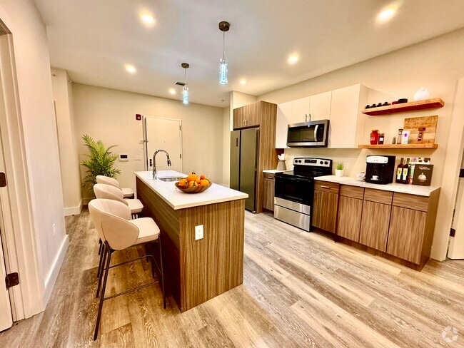 Building Photo - The Crown Walk Rental