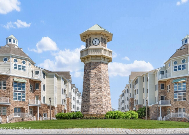 Photo - 33 Cooper Ave Unit 208