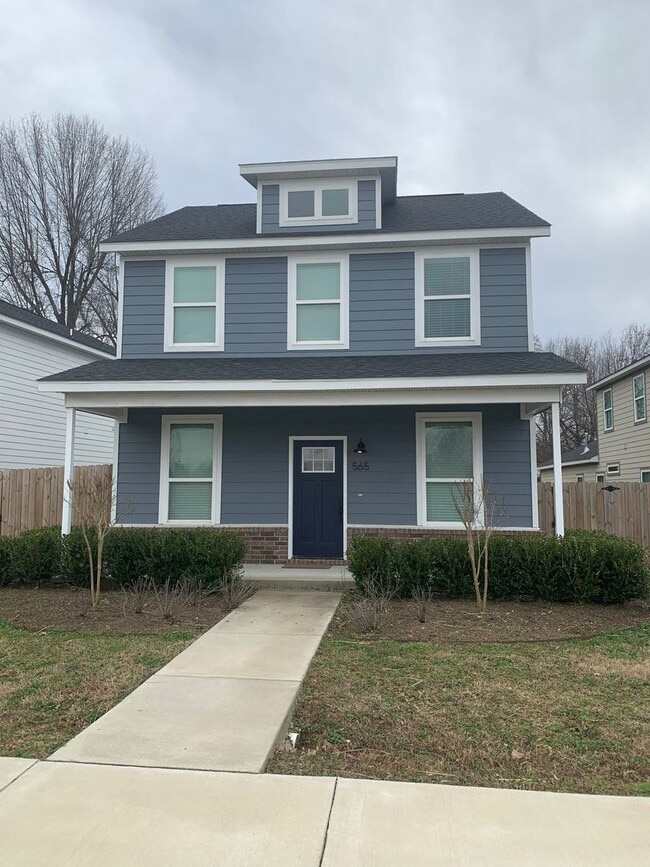 Building Photo - South Fayetteville Special Rental