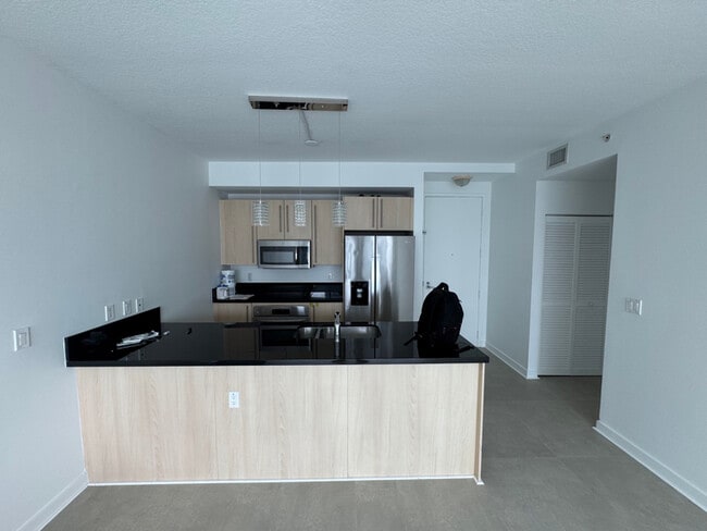 Photo - 1111 SW 1st Ave Apartamento Unidad 3321N