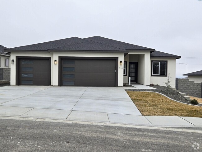 Building Photo - New Construction South Richland Rental