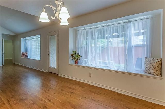 Photo - 2116 Bentley Dr