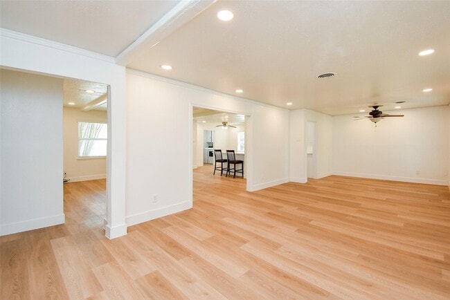 Photo - 4947 Cheena Dr