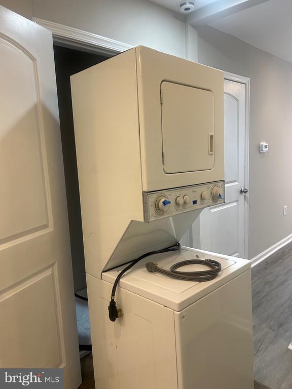 Photo - 1705 N Mount St