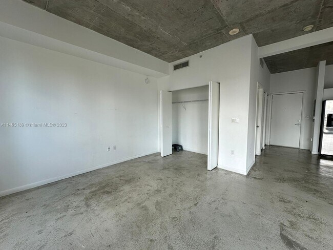 Photo - 234 NE 3rd St Unit 1717