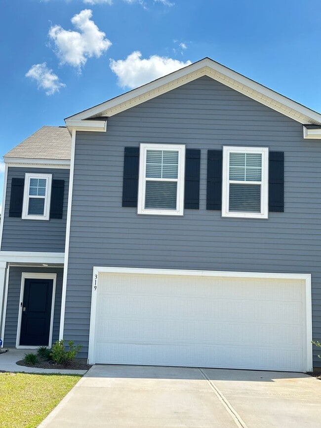 Building Photo - Gorgeous Ladson Home!