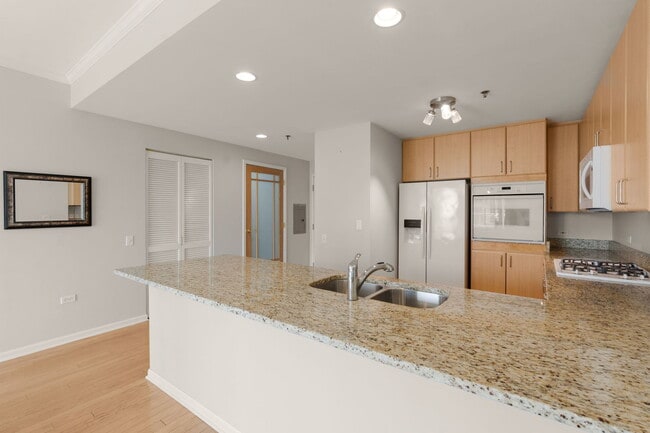 Photo - 1515 S Prairie Ave