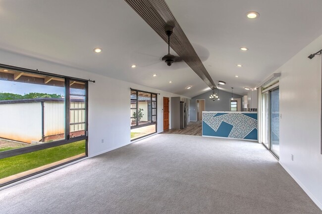 Photo - 3bd/2ba/garage in Miliani Town