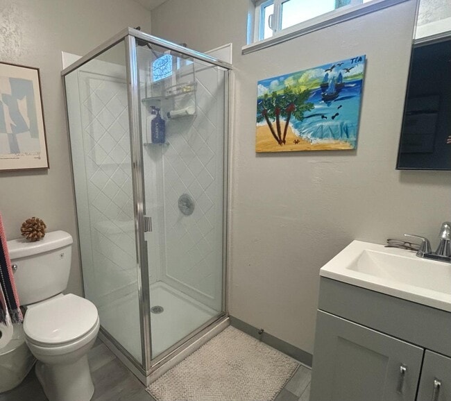 Photo - 819 Myrtle St