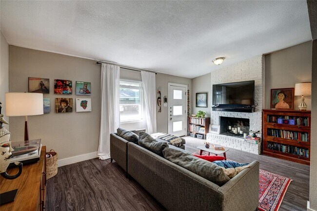 Photo - 6306 Vioitha Dr