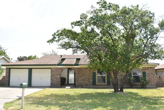 Building Photo - VIEW NOW - COMING SOON - Adorable Updated 3-Bedroom Home in Bedford | HEB ISD