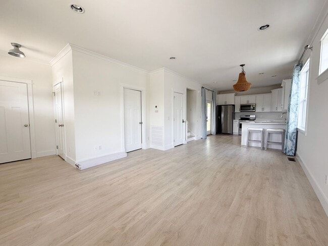 Photo - Pet-Friendly 3-Bedroom Home with Bright, Airy Coastal Style