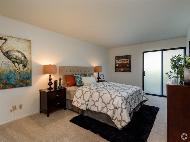 Building Photo - 1057 Shell Blvd Unit 2 Rental