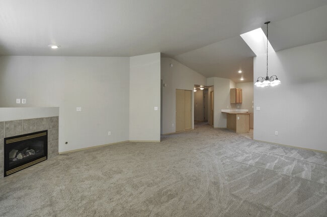 Photo - 22471a Unidad 12108