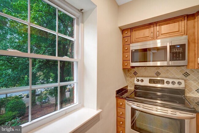 Photo - 1315 N Ode St Unit 704