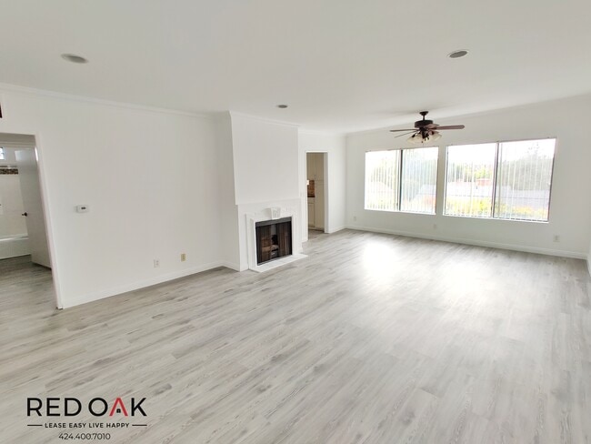 Building Photo - 3281 Sawtelle Blvd Rental