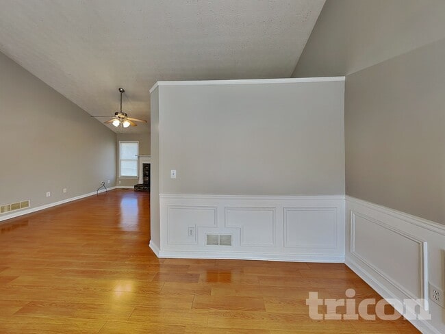 Photo - 403 Bennett Farms Pl