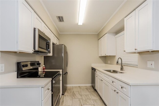Photo - 1552 Foxridge Run SW