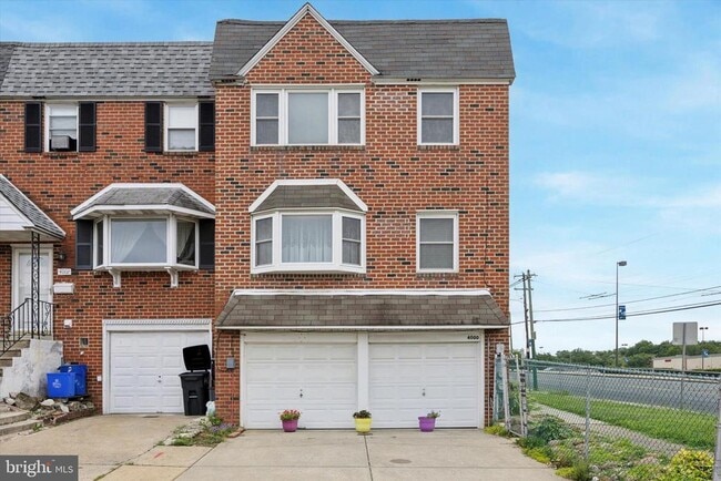Building Photo - 4000 Lyman Dr Unit 2ND FLOOR Rental