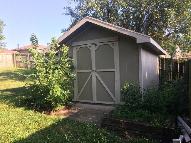 10' x 12' storage shed - 8715 NW 83rd Street