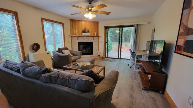 Photo - 140 Paquette Cir Unit SI ID1511368P